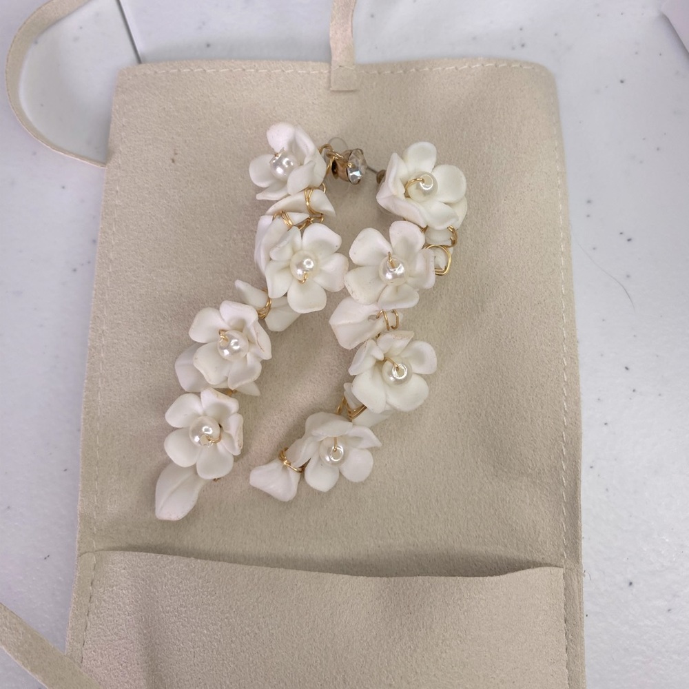 Pearl and flower earrings